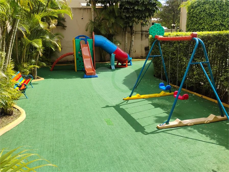 Apartamento 2 dormitórios no Jardim Prudência.