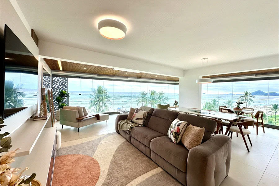 Apartamento à venda com 5 quartos, sendo 4 suítes,  em Riviera de São Lourenço, Bertioga, SP