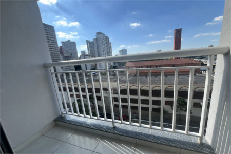 Apartamento na Liberdade com 1 dormitório e 1 vaga de moto