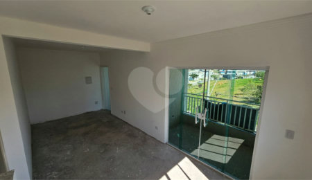 Casa à venda com 2 quartos, sendo 1 suíte, em Residencial e Comercial Guarulhos, Guarulhos, SP