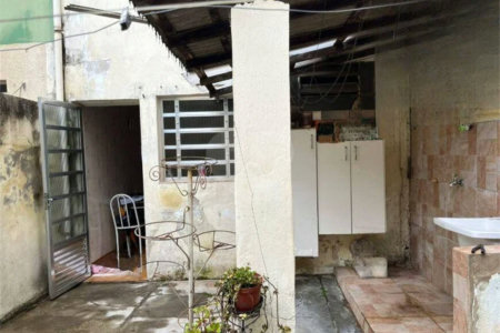 Sobrado à venda com 66m² - Belém