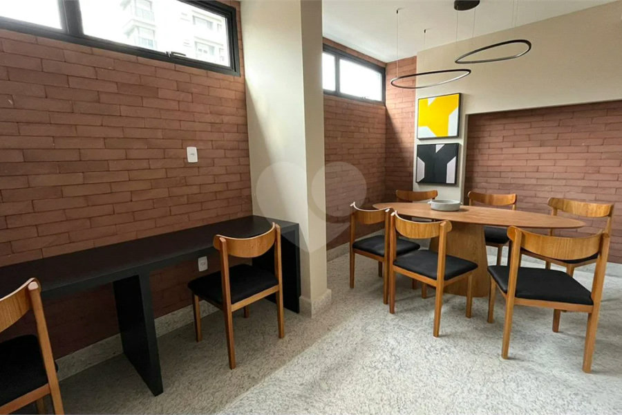 Apartamento à venda com 3 quartos, sendo 3 suítes, no Centro, Poços de Caldas - MG