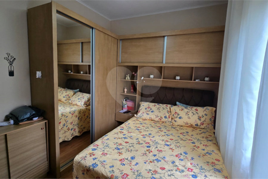 SOBRADO A VENDA FEITO PARA RENDA, FAMÍLIA GRANDE OU 2 CASAS | PRÓXIMO À ESTAÇÃO PIRITUBA!