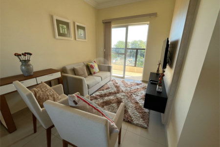Apartamento mobiliado com 2 dormitórios sendo 1 suíte
