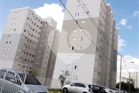 Apartamento a venda no Parque dos Manácas