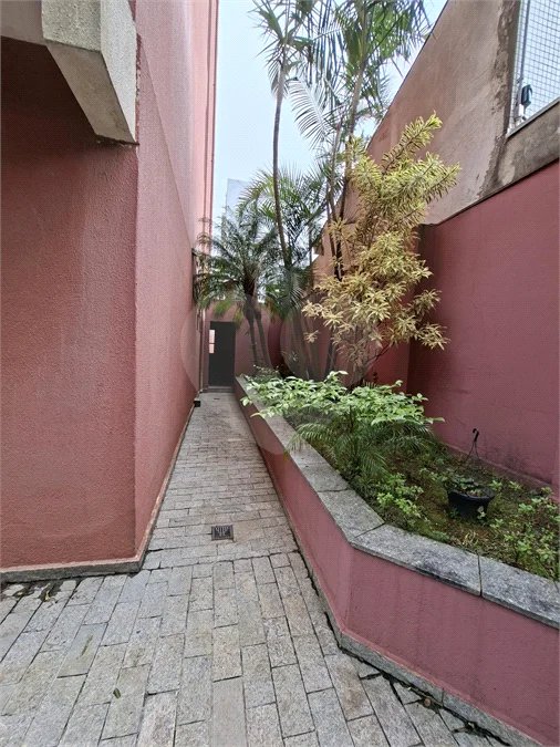 GRANDE OPORTUNIDADE DE COMPRA! APARTAMENTO DE 96m² NO CONDOMÍNIO CÓRSEGA