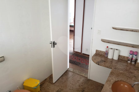 Apartamento para venda ou locação, 4 quartos (1 suíte), na Bela Vista, R Cincinato Braga