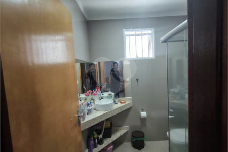 Casa ampla com edícula 3 Quartos