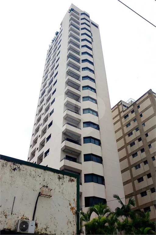 Apartamento a Venda na Chácara Santo Antônio, 163 m², 3 suítes, 2 vagas,, lazer e próximo ao parque