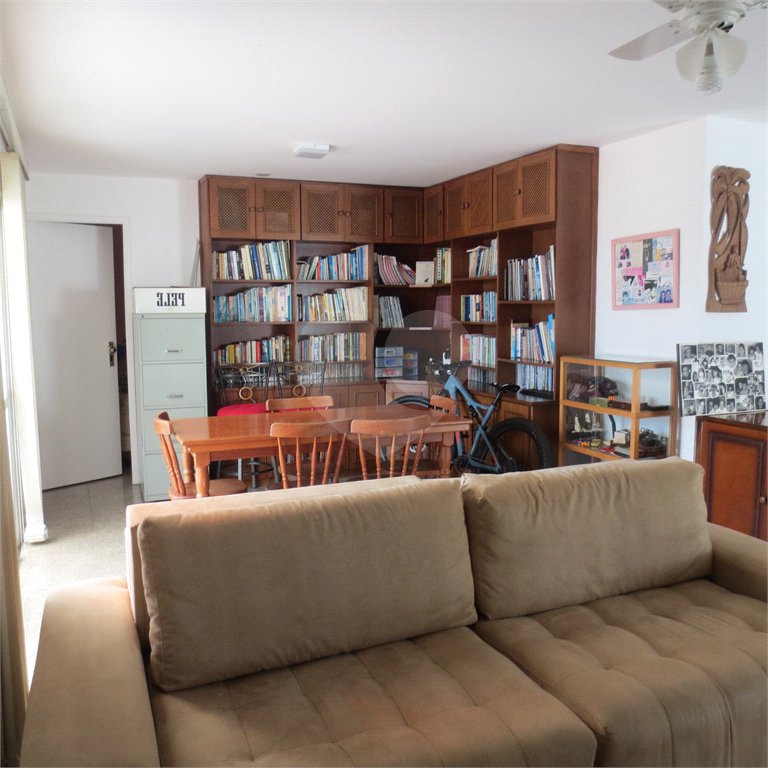Cobertura Duplex c/241m2 na Saúde - 3 Quartos/1 suite/2 salas/2 vagas paralelas - metrô São Judas.