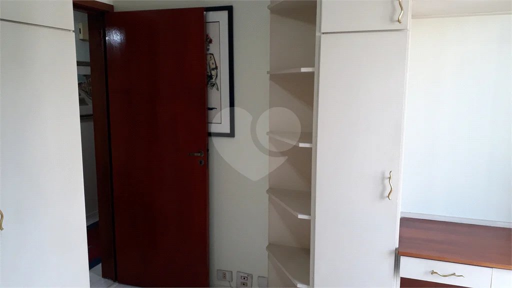 Apartamento à venda mobiliado nos Jardins — 126 m²