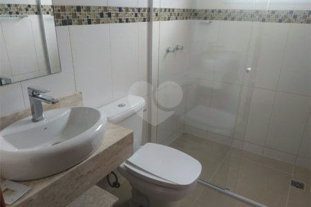 Apartamento com 3 dormitórios para alugar