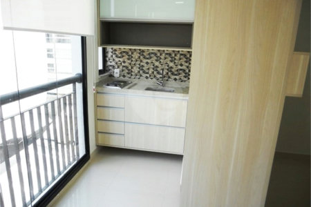 Apto Studio 32m2 - Metrô Saúde - Bom p/Investidor