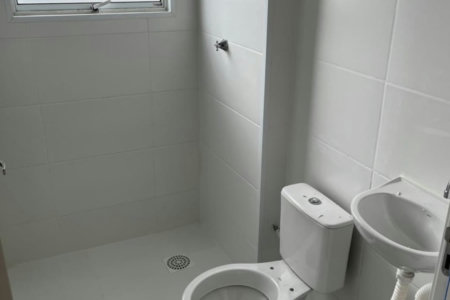 Casa para alugar com 2 quartos no condomínio ALEA, Três Lagoas - MS