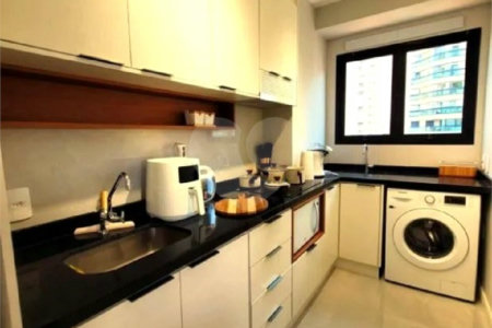Apartamento 39m² 1 Suíte 1 banheiro Mobiliado e Reformado no Campo Belo/SP Pronto para Morar ou Investir. Estuda permuta
