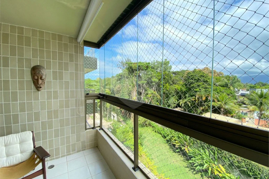 Apartamento à venda com 2 quartos, sendo 1 suíte,  em Riviera de São Lourenço, Bertioga, SP