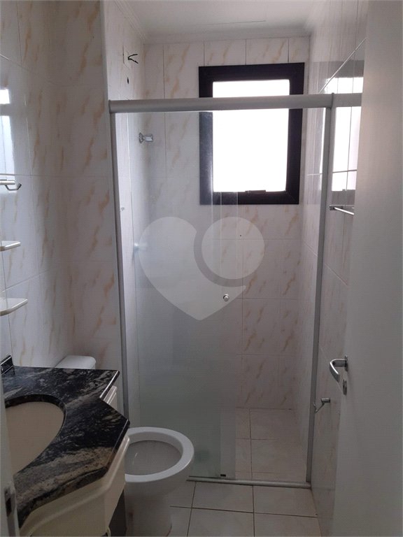 Apartamento no Condomínio Residencial Hadad.
