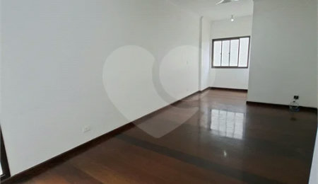 Apartamento à venda com 3 quartos, sendo 1 suíte,  no Centro, São Bernardo do Campo, SP