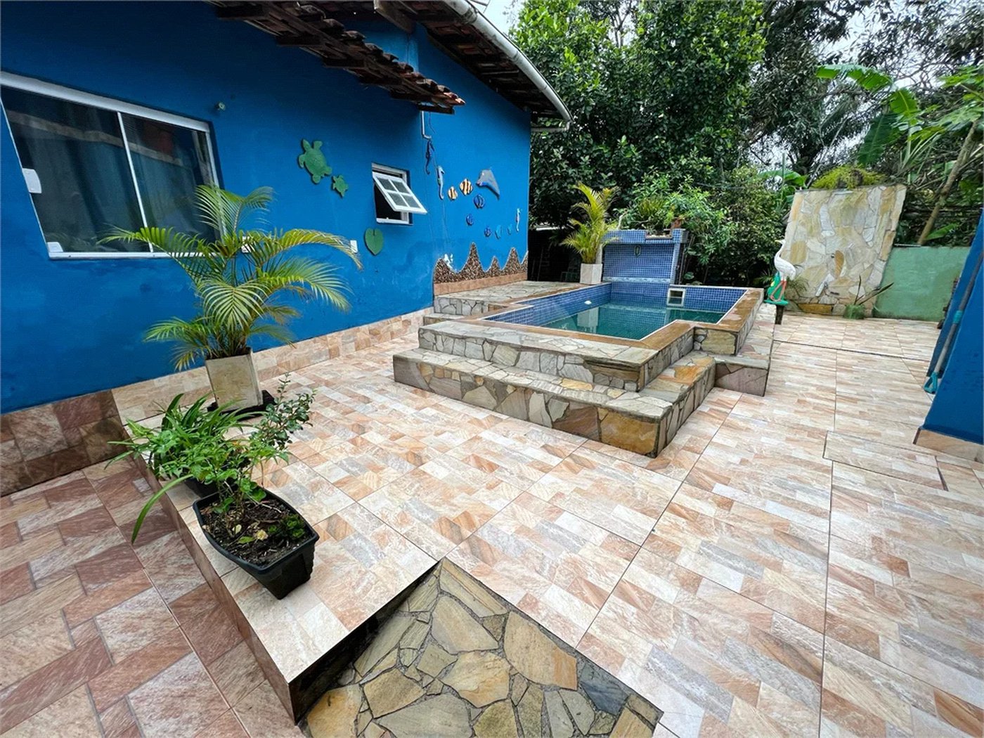 Casa à venda com 4 quartos, sendo 1 suíte,  em Costa do Sol, Bertioga, SP