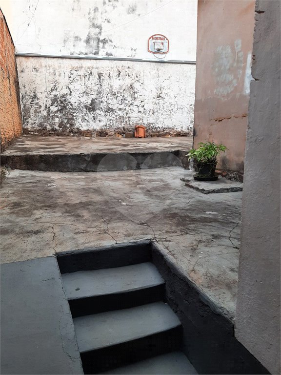 Casa com 2 dormitórios à Venda no Jardim Brasil