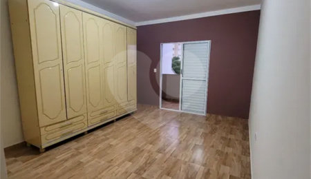 Casa à venda com 3 quartos, sendo 2 suítes,  em Jardim Paulista, São José dos Campos, SP