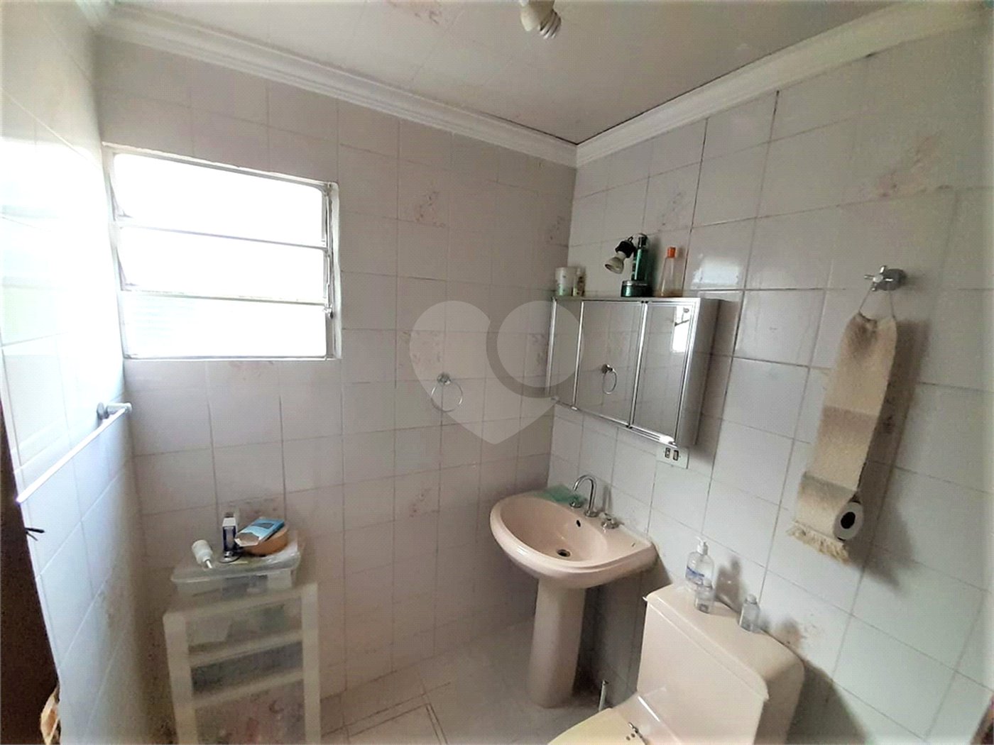 Apartamento 65 m2. Região Tucuruvi . - 2 Dormitórios 2 Banheiros. Area de Serviço.