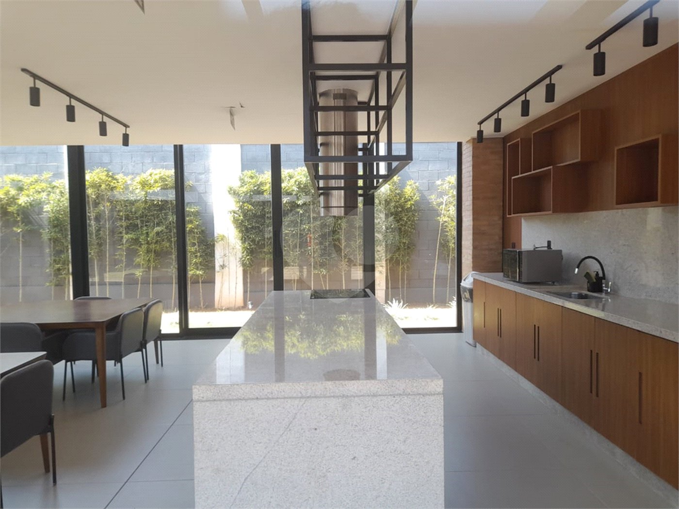 Lote de 298 m² à Venda no Condomínio Fechado Monte das Araucárias - São Carlos