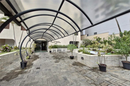 ÓTIMO APARTAMENTO 76 m² ÚTEIS REFORMADO 1 VAGA DE GARAGEM
