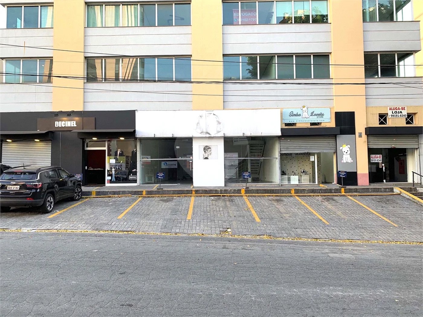 Aluga-se loja de rua, 230 m2, no Portal do Morumbi