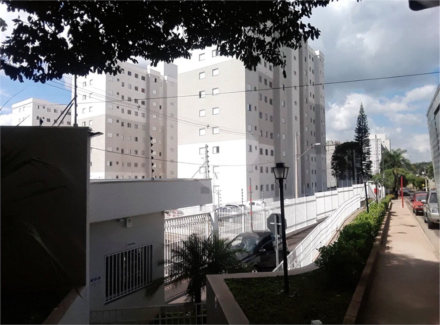 Apartamento à venda no condomínio Parque dos Manacás