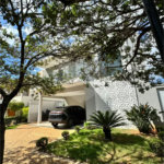 Belíssimo sobrado com 3 quartos, à venda no Condomínio Parque dos Ypês, em Piracicaba/SP.