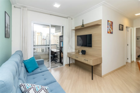 **Apartamento na Saúde 61m² | 2 dormitórios | 1 suíte | 2 vagas | depósito privativo**
