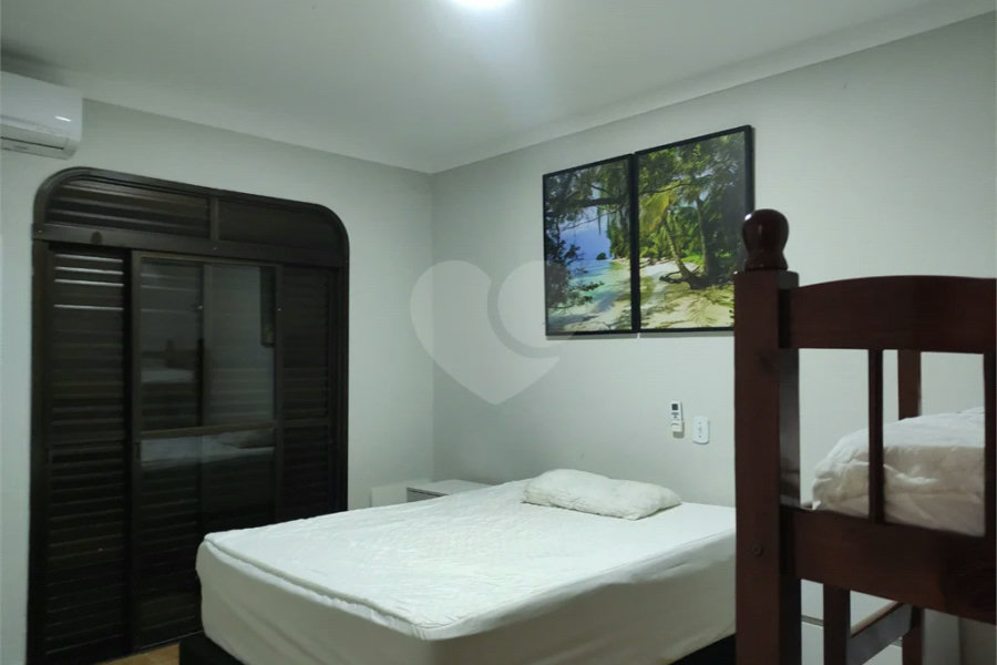 Casa à venda com 6 quartos, sendo 3 suítes, em Costa do Sol, Bertioga, SP