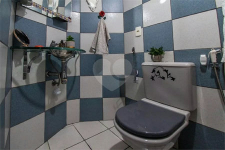 Apartamento no Edifício monte Videl
