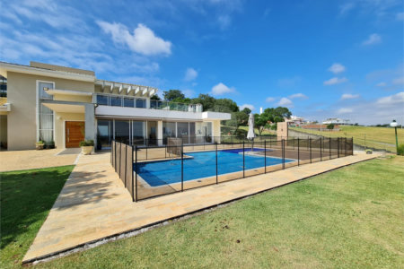 Casa Mobiliada para Locação em Louveira – Vista Panorâmica Espetacular e Muito Conforto!