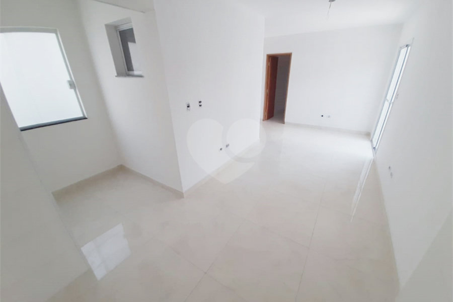 Apartamento novo. 10 minutos para o Metrô