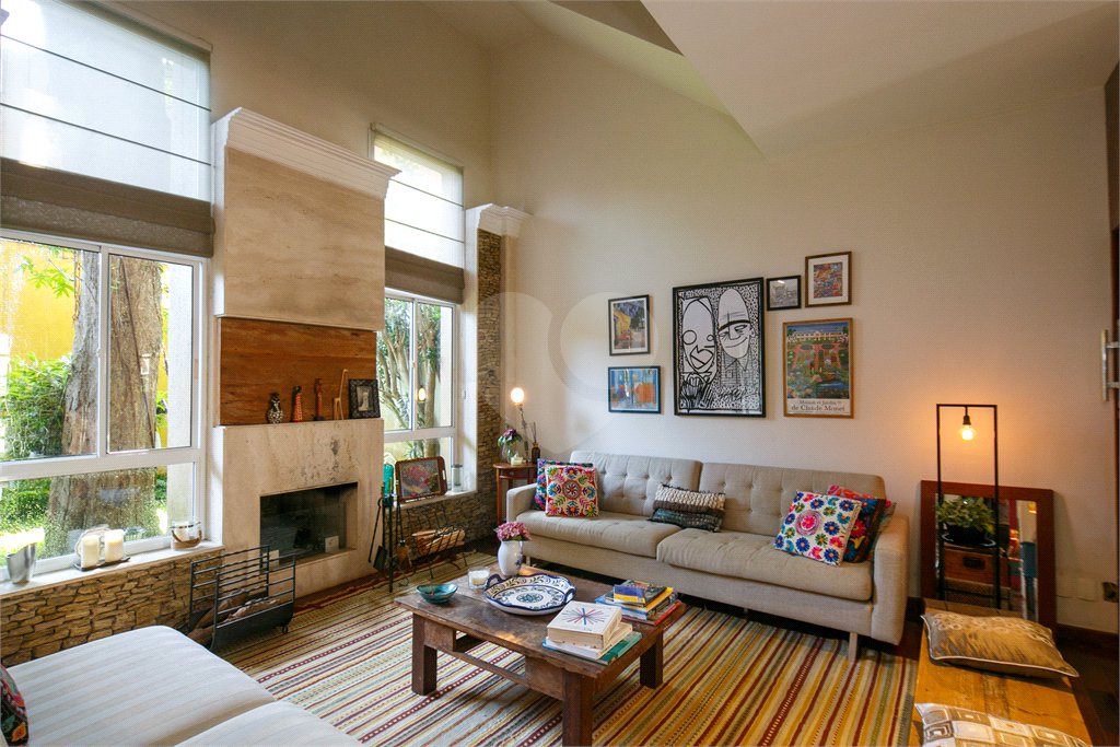Casa à venda com 5 suítes no condomínio Villa Florida, São Paulo - SP
