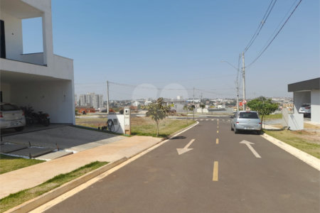 Lote de 298 m² à Venda no Condomínio Fechado Monte das Araucárias - São Carlos