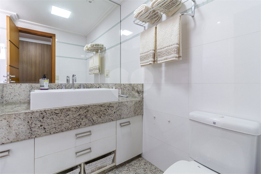 Apartamento para venda no Alto da Moóca, com 178 m², 3 suítes, 3 vagas.