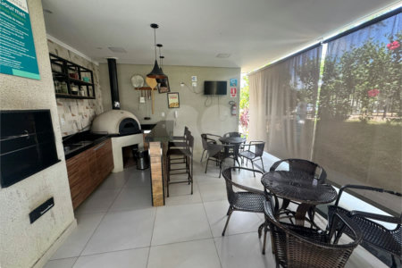 Apartamento de 49m2 á venda, no Parque das Oliveiras, em São Carlos.