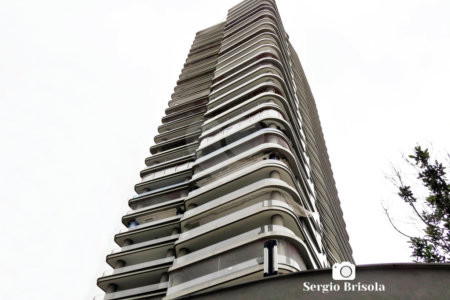 A fusão entre o Clássico e o Moderno em um projeto único, assinado pelo renomado escritório Pininfarina.