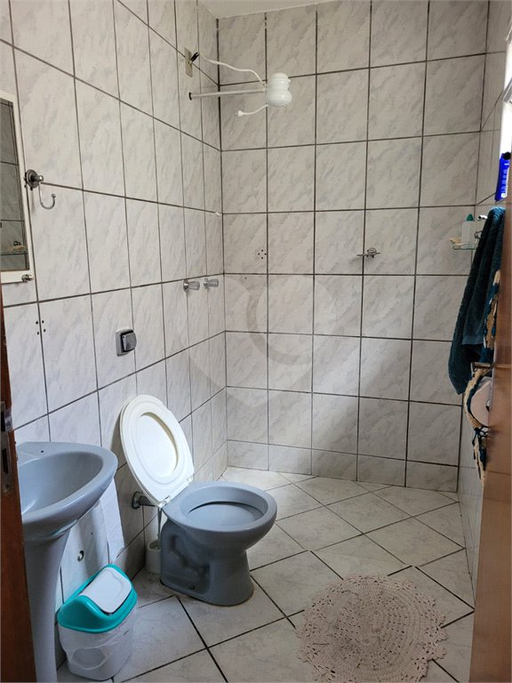 Casa com Edícula à Venda, 4 Dorms no Pq. Novo Horizonte em São José dos Campos/SP