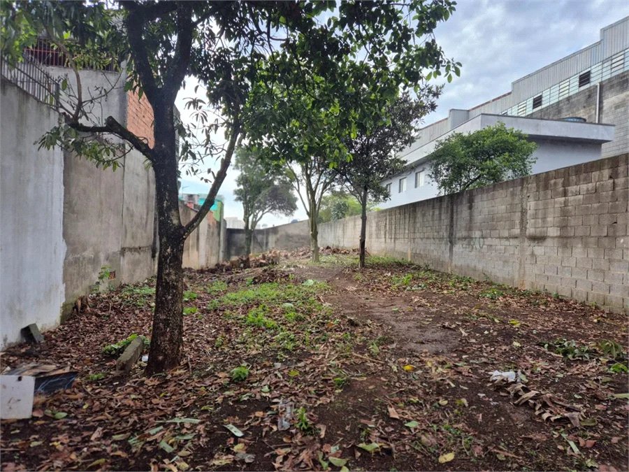 Terreno à Venda 500m² na Vila Carmosina, Itaquera