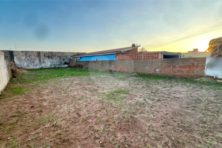Terreno a venda na vila Brasília