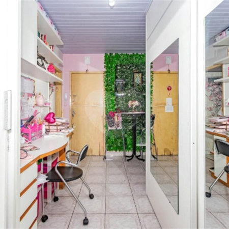 Apartamento de 1 dormitório com 42m2. sem vaga