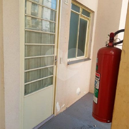Apartamento no Condomínio Residencial Jardim das Torres.