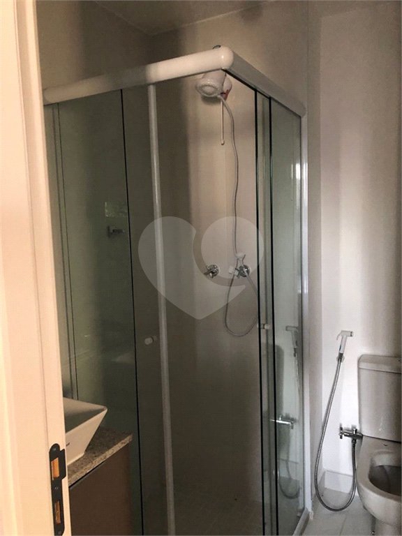 Apartamento Studio para locação no Brás de 19 metros quadrados mobiliado.