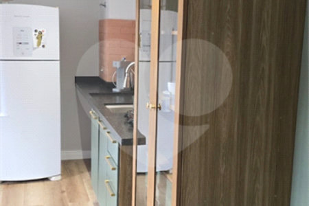 Studio Reformado com Varanda e Lazer Completo 33m2 Campos Elíseos Mobiliado