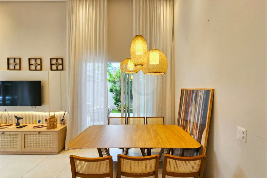 Apartamento à venda com 3 quartos, sendo 1 suíte, em Riviera de São Lourenço, Bertioga, SP
