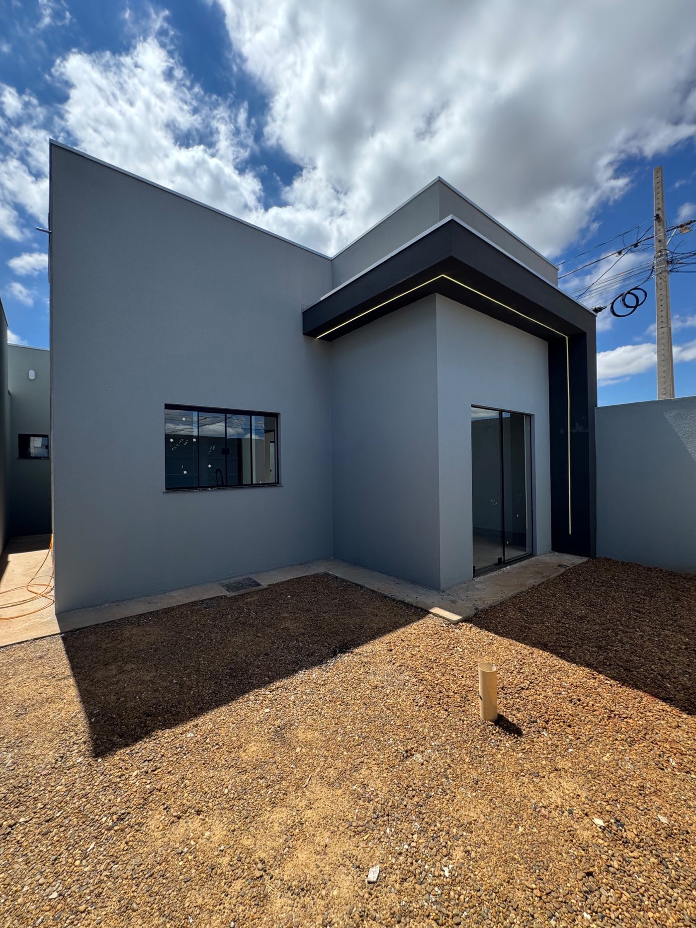 Casa à venda com 2 quartos, sendo 1 suíte,  em Jardim Bela Vista, Três Lagoas, MS